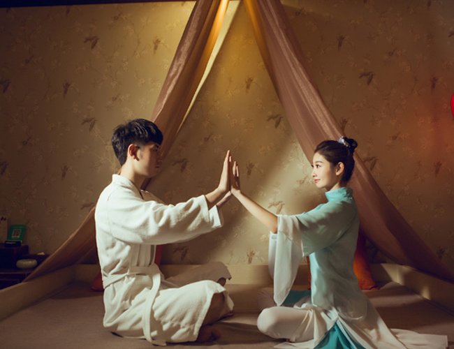 长春水疗与创造力：当大脑在漂浮中重启